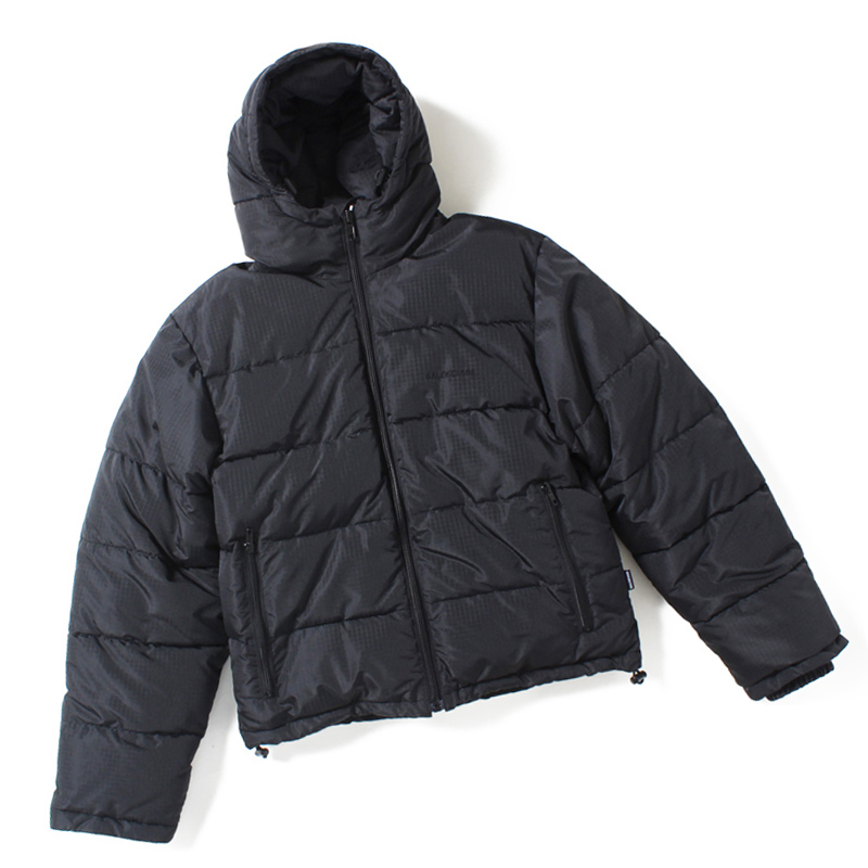バレンシアガ ダウンジャケット