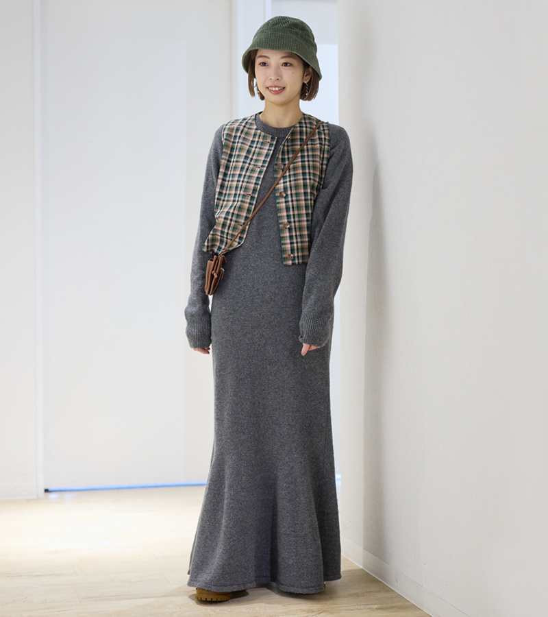 ニットワンピース　miyoshi