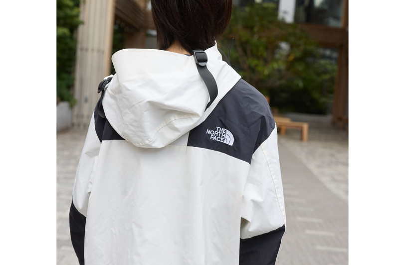 ブルゾン　ザノースフェイス