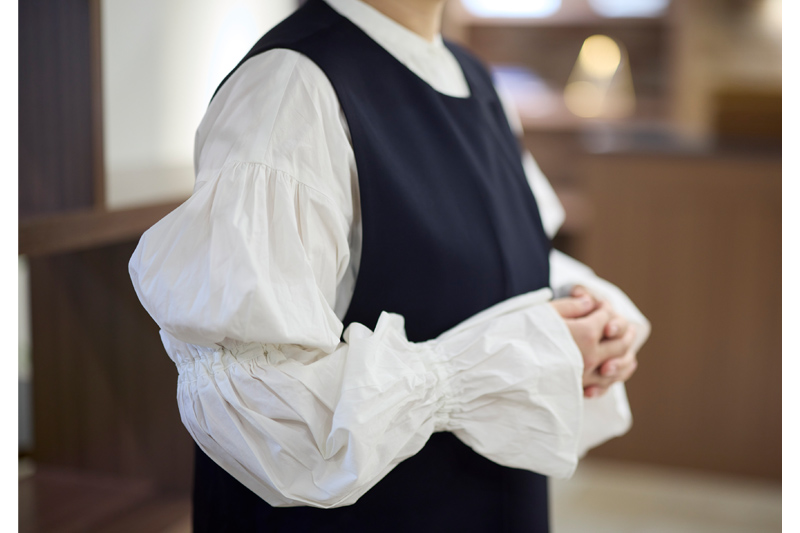 ベスト　バジーレ28　ブラウス　エンフォルド