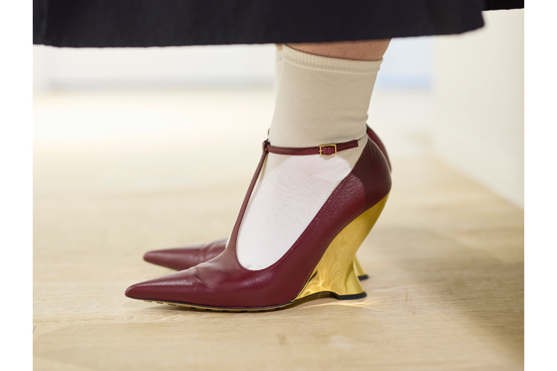 シューズ　ボッテガヴェネタ　